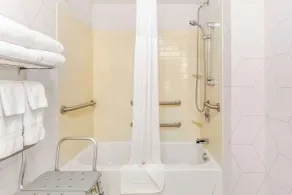 Comfort Suites Whitsett - Greensboro East - Værelse