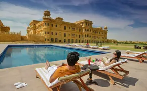 Hotel Jaisalkot - Piscine
