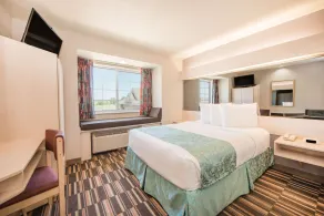 Microtel Inn & Suites Claremore Route 66 - Chambre