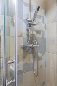 Colorful Studio Near Kvaternik Square - Baño
