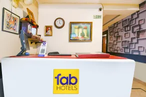 FabHotel Grand Boutique - Receção