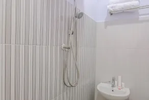 Capital O 1176 J3 Residence Syariah - Salle de bain