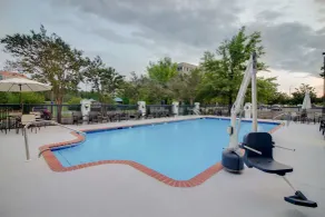 Hampton Inn Birmingham-Colonnade 280 - Pool