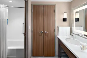 Homewood Suites by Hilton Boston Woburn - Salle de bain