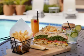 Hilton Garden Inn Los Angeles/Redondo Beach - Restaurant