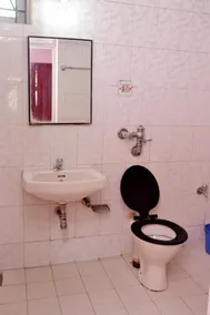 Colva Residency - Bathroom