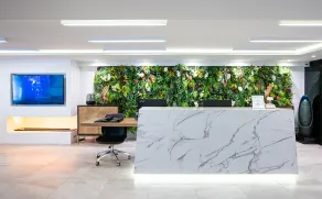 Benviar Tonson Residence - Hall