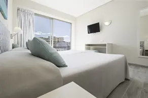Llevant - Habitación