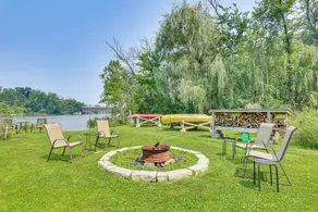 On-Site Trails: Rock River Retreat in Jefferson! - Interiør