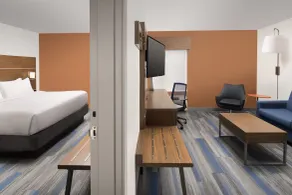 Holiday Inn Express & Suites College Park - University Area by IHG - Room