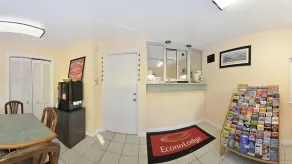 Econo Lodge Sharon - Foxborough - Hall