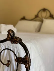 Aegean Muses - Quarto