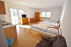 Seehaus Mamming - Hotel - Schlaffässer - Biergarten - Camping - Room