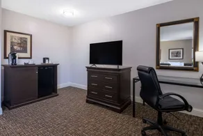 Ramada by Wyndham Juneau - Chambre