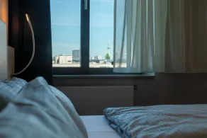 acama Hotel & Hostel Kreuzberg - Vue de la chambre