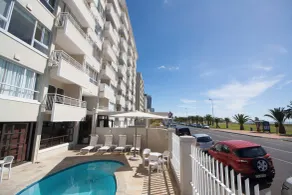 Mouille Point Mountain View 2 Bedroom - Pool