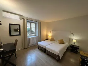  Logis Hotel-Restaurant Saint Romain - Zimmer