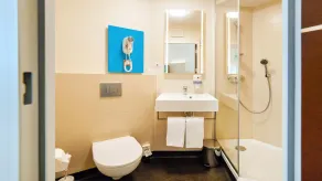 B&B HOTEL Katowice Centrum - Bathroom