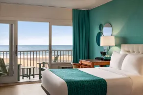 Howard Johnson by Wyndham Ocean City Oceanfront - Room