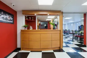 Enzo Hotels Chalons en Champagne - Reception