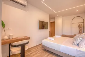 Kiwi Boutique Studios - Rom