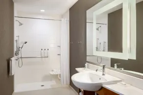 SpringHill Suites by Marriott Wisconsin Dells - Salle de bain