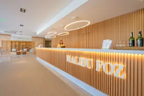 Malibu Foz Hotel - La Maison Younan - Rezeption