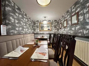The Woodman Inn - Restaurant