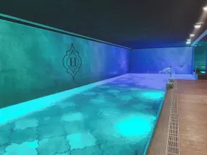 E1 Gibraltar - Pool