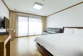 The Bay Jeju Resort - Rum