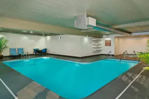 Four Points by Sheraton Mall of America Minneapolis Airport - Piscine