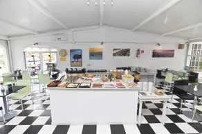 Cala Bona y Mar Blava - Restaurant