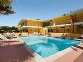Lotus of Lompoc - A Great Hospitality Inn - Piscine