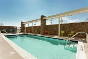 Home2 Suites by Hilton Midland - Piscine