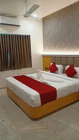 The Sky Comfort Hotel Mahi - Camera