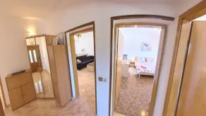 Familienfreundliches charmantes Apartment mit Terrasse | Stadtblick - Zimmer