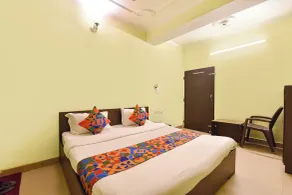 FabHotel Raghukul - Nr Chokhi Dhani - Chambre