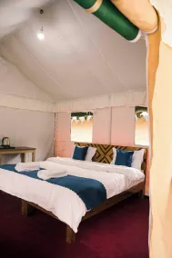 The Kamru Riverside Camps and Resorts - Chambre