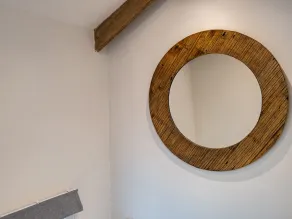 The Snug - Rom