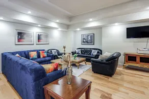 Gateway to DC & More! Quiet & Stylish Retreat - Interior