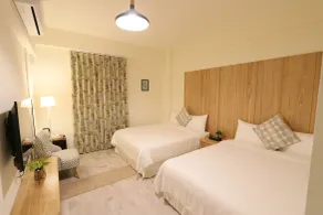 Flora Inn - Room
