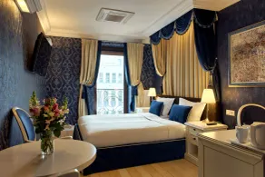 SleepWalker Boutique Suites - Room