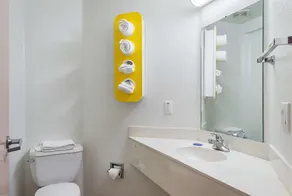 Motel 6-San Antonio, TX - Sea World North - Badeværelse