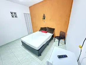 Suíte privativa com Wi-Fi 2 min da praia Aviação - Room