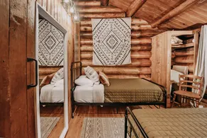 76gs - Genuine Log Cabin - Wifi - Pets Ok - Sleeps 4 - Rum