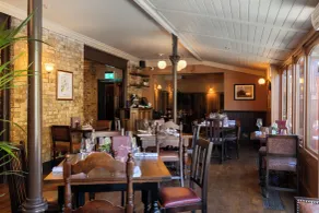 Crown Hotel - Restaurant