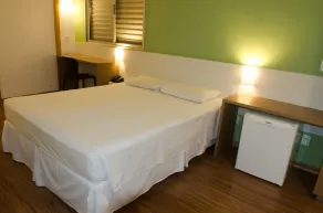 Stop Inn Antonio Carlos - Habitación