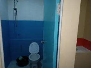 Puri 2 Homestay - Bathroom