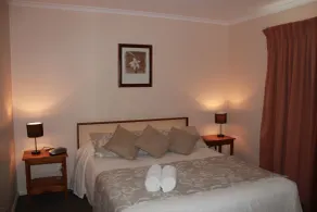 Port Lincoln Villas - Room