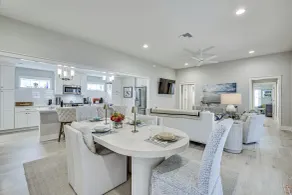 Beautiful Garden Villa With Golf Cart Option - Parte interna